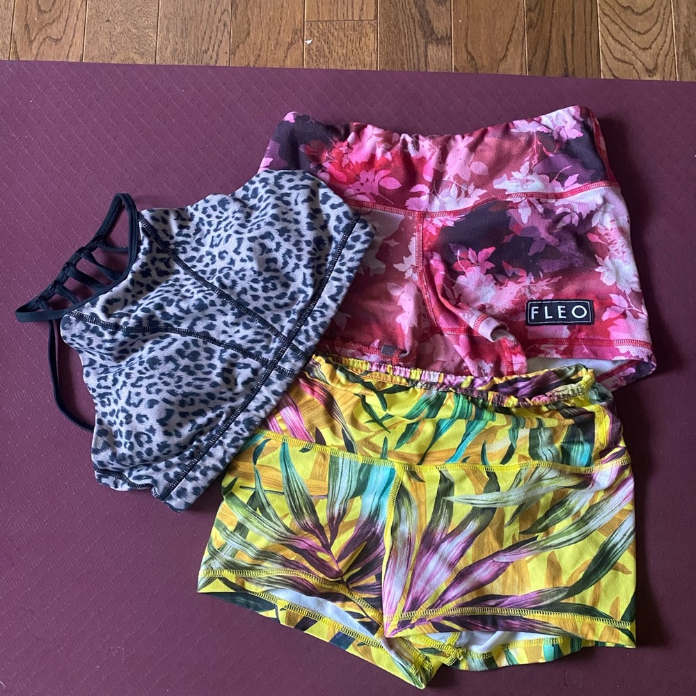 Fleo Shorts Set, sport bra savage barbell